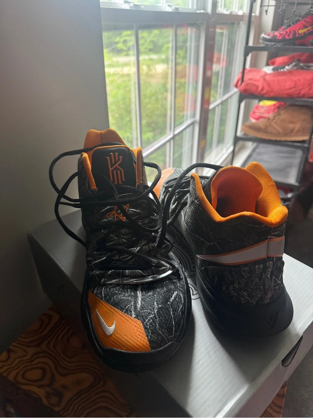 Kyrie 5 Taco